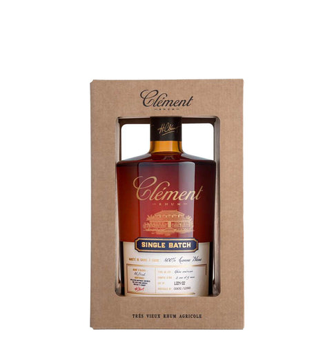 Martinique Très Vieux Rhum Agricole "Single Batch" 100% Canne Bleue - Clément (0.5l)